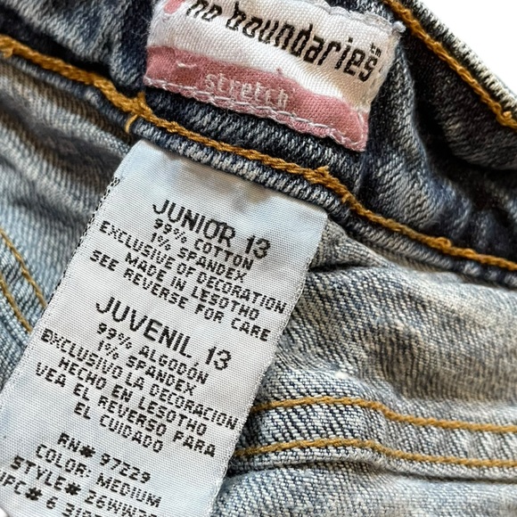 No Boundaries Y2K Deconstructed Raw Hem Fringe Cheeky Micro Mini Denim Shorts - Picture 4 of 4